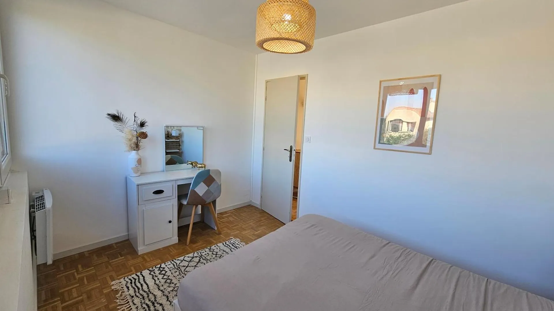 Jolie Maison A Guilherand-Granges 0*,